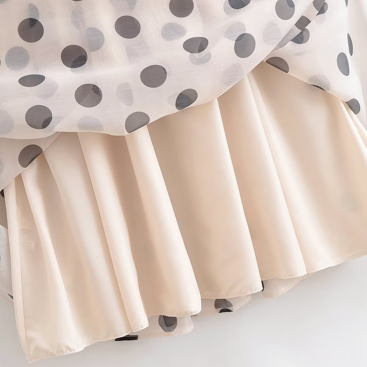 Retro Radiance – Polka Dot Organza Midi Dress