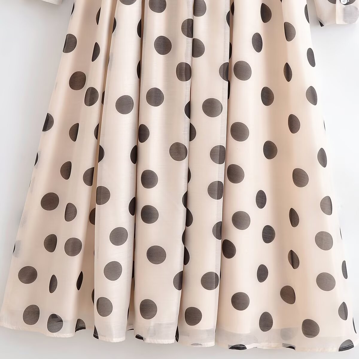 Retro Radiance – Polka Dot Organza Midi Dress