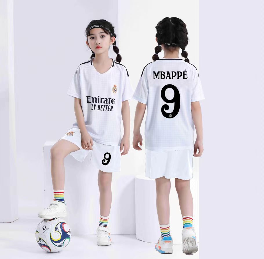 Mbappé Kids Football Kit - Real Madrid